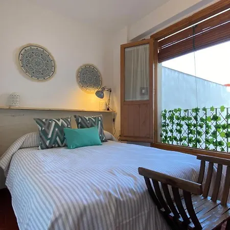Hostel Plaza Mayor Corredera Bed & Breakfast *