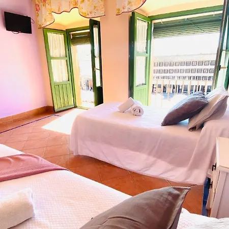 Bed & Breakfast Plaza Mayor Corredera *